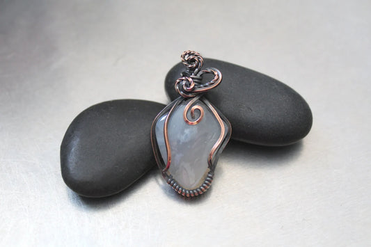 Angel Wing Agate Pendant